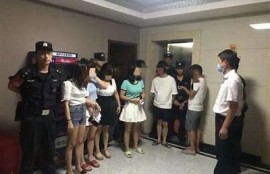 麻豆传媒独家赞助活动，让你了解最新潮流与娱乐资讯！
