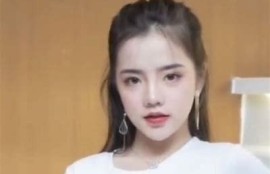 在线小视频麻豆果冻传媒：畅享精彩短视频，带给你不一样的视听盛宴！