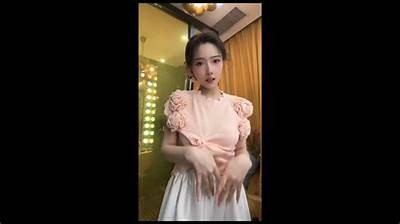 抖音热门阴草莓视频合集，轻松获取最新潮流动态