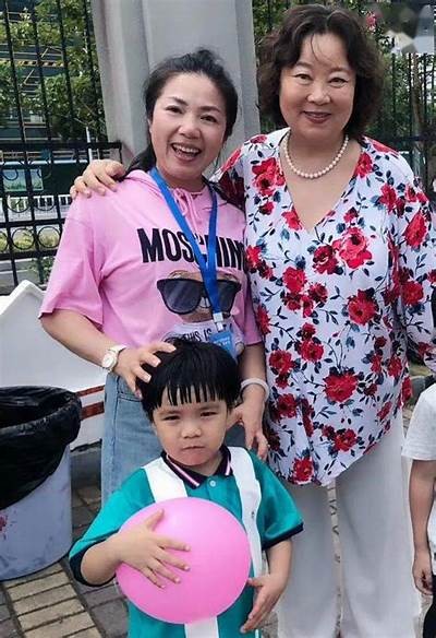麻豆传媒演员安妮：她的成就与魅力揭秘
